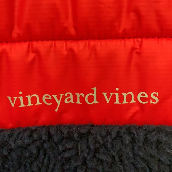 Men Vineyard Vines Vest - Picture 4 of 7